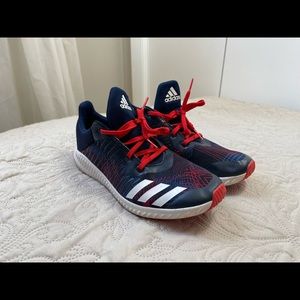 Adidas | fortarun | cloud foam | Boys size 6